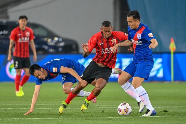 B体育-【中超前瞻】粤沪4队榜首德比双重大战 武汉盼反弹